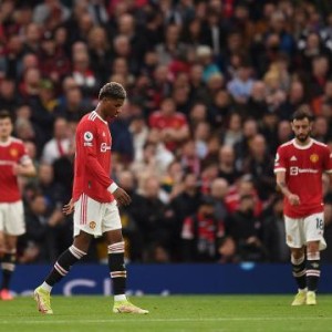 开云体育官网-曼联迎来至暗时刻？炼狱赛程将至谷底尚在前方！